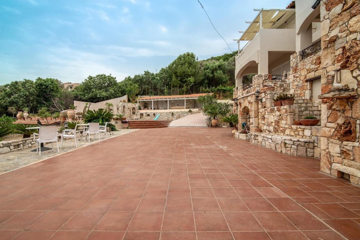 Cretan Biosuites Palaiokastro  エクステリア 写真